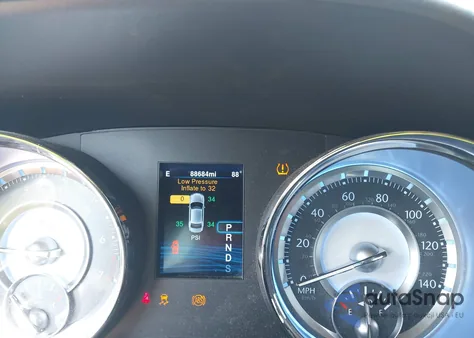 2014 Chrysler 300 300S from USA, damaged, VIN 2C3CCABG8EH143094